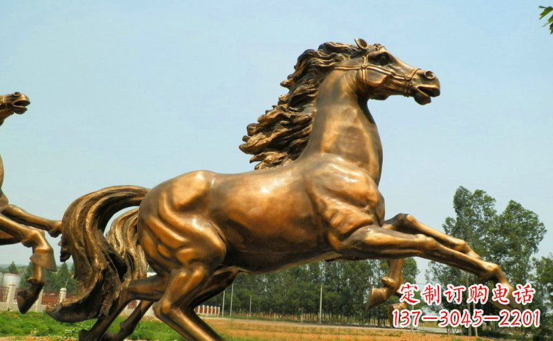 广东奔腾的马公园玻璃钢仿铜动物雕塑