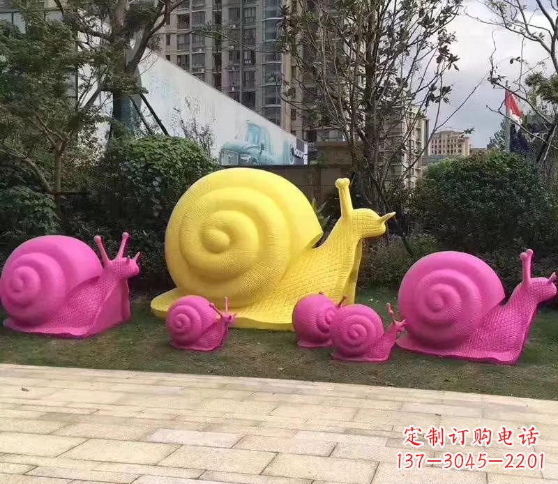 广东玻璃钢彩绘蜗牛雕塑