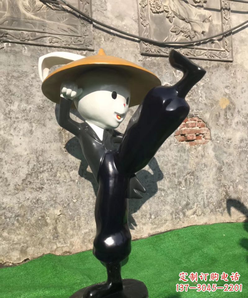 广东玻璃钢公园仿真兔子雕塑