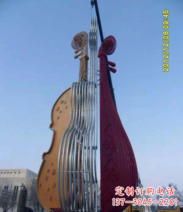 广东不锈钢抽象琵琶雕塑