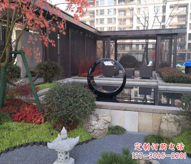 广东不锈钢抽象圆环雕塑