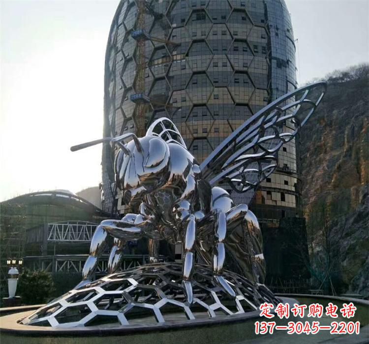 广东不锈钢的巨型蚂蚁雕塑