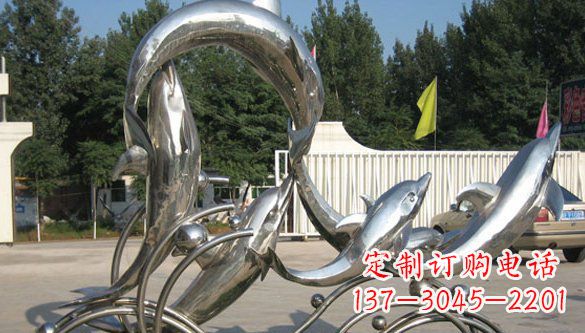 广东不锈钢海豚雕塑精美雕刻展现海洋之美