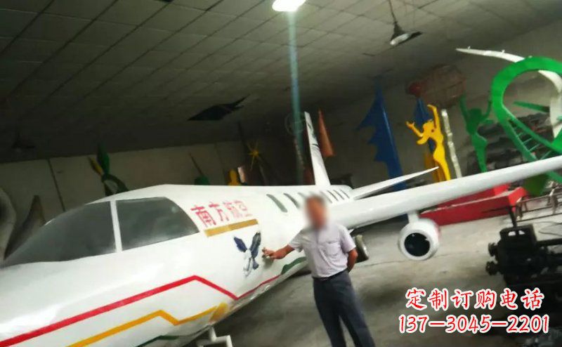 广东不锈钢飞机雕塑精美的艺术作品