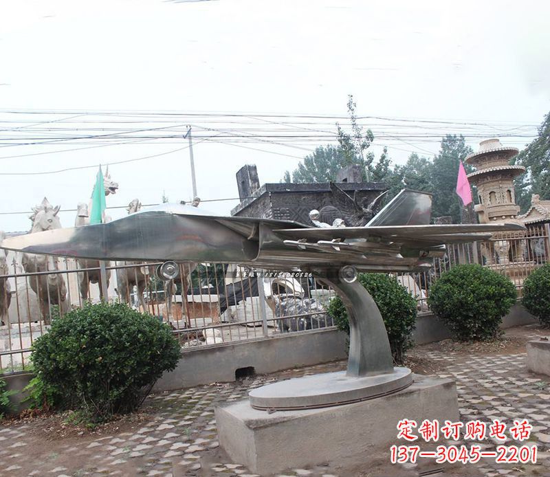 广东不锈钢飞机雕塑象征着飞翔的梦想