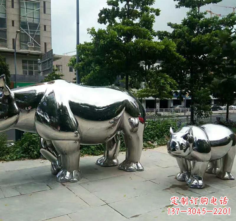 广东不锈钢犀牛雕塑把大自然带入城市