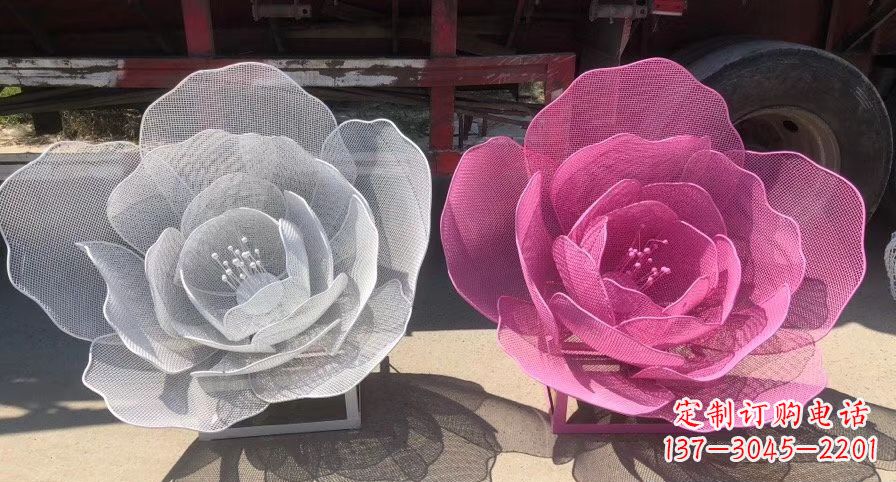 广东不锈钢荷花雕塑,给公园带来优雅美景