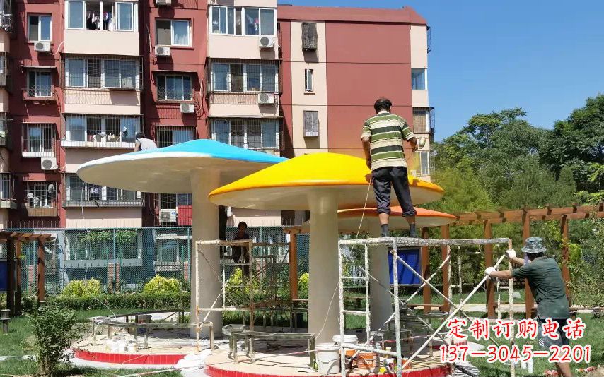 广东不锈钢蘑菇凉亭雕塑