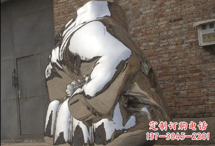 广东不锈钢拳头雕塑