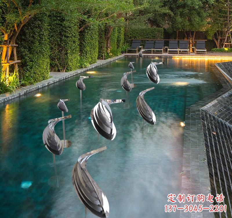 广东不锈钢动物雕塑——美丽的水景装置
