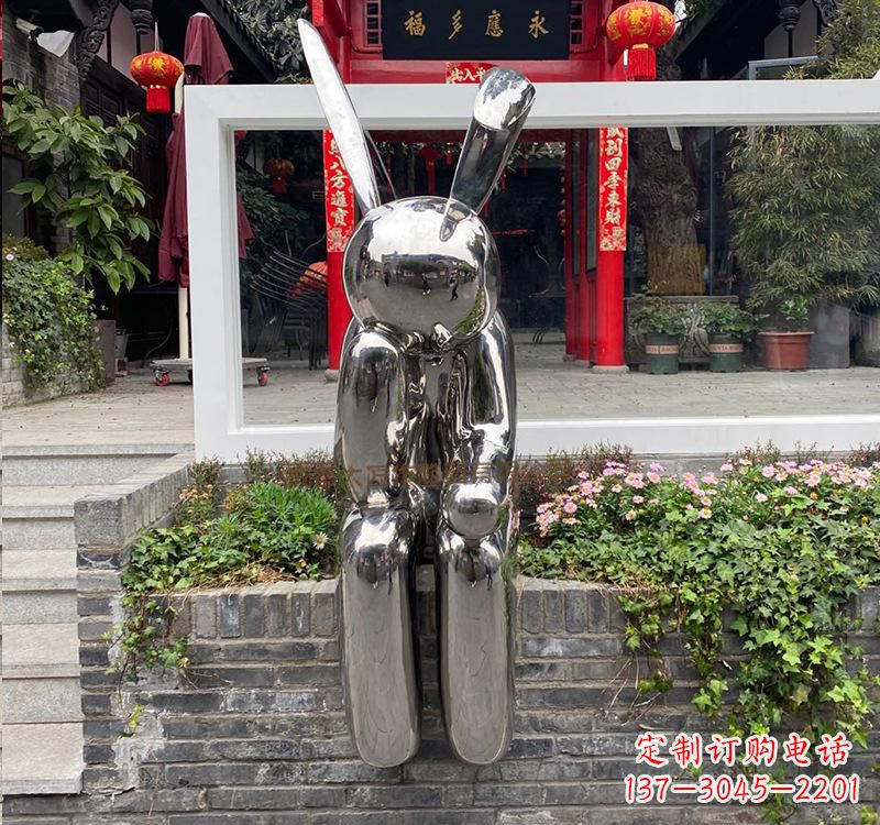 广东不锈钢兔子雕塑精美的艺术作品