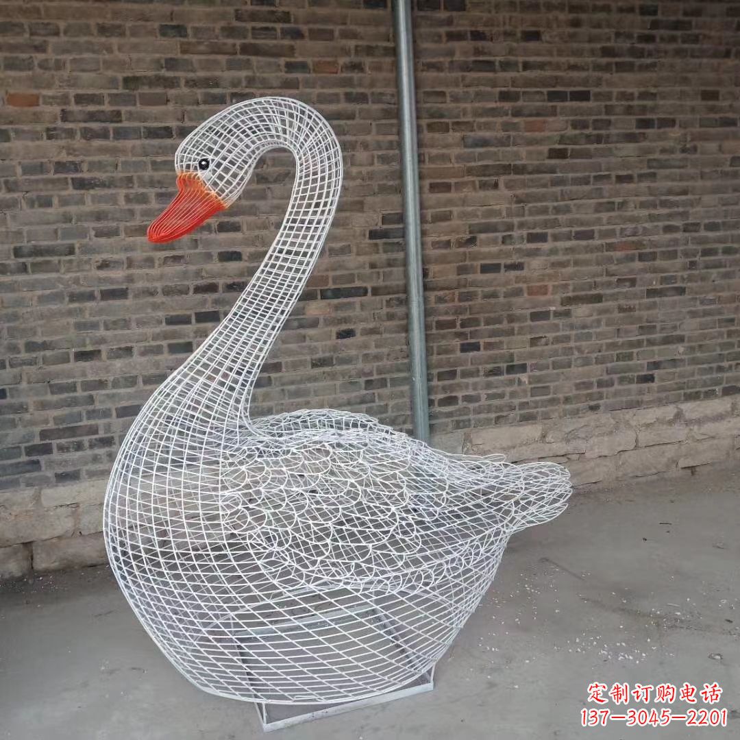 广东不锈钢卧姿款网格天鹅(未展翅)