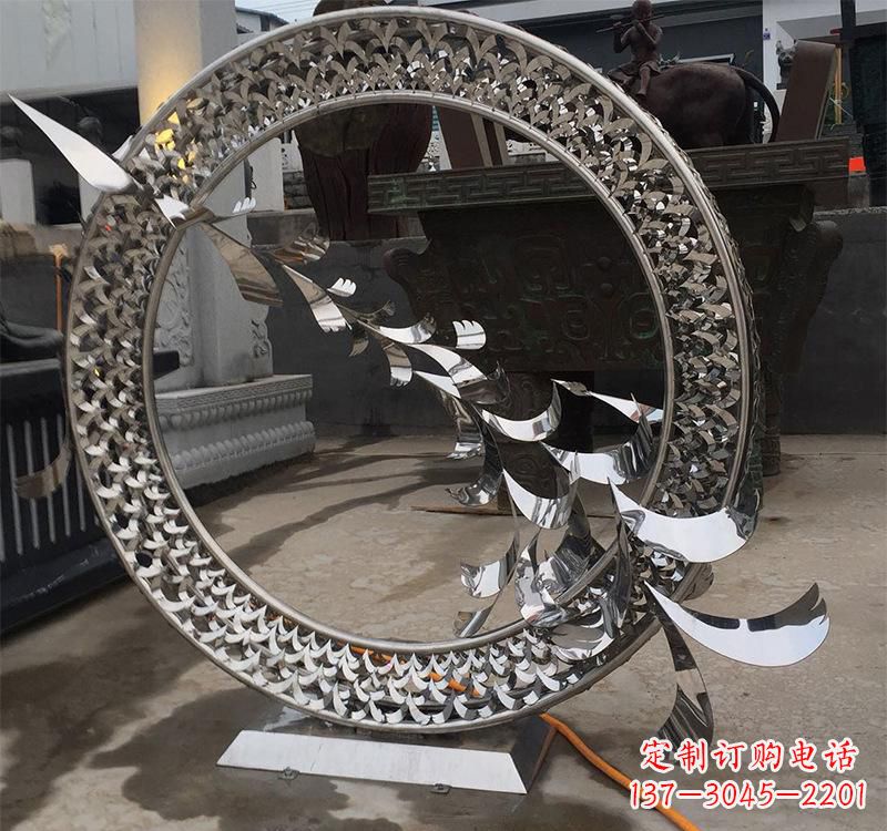 广东不锈钢现代圆环雕塑