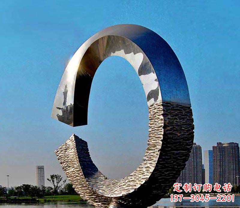 广东不锈钢圆环公园雕塑1