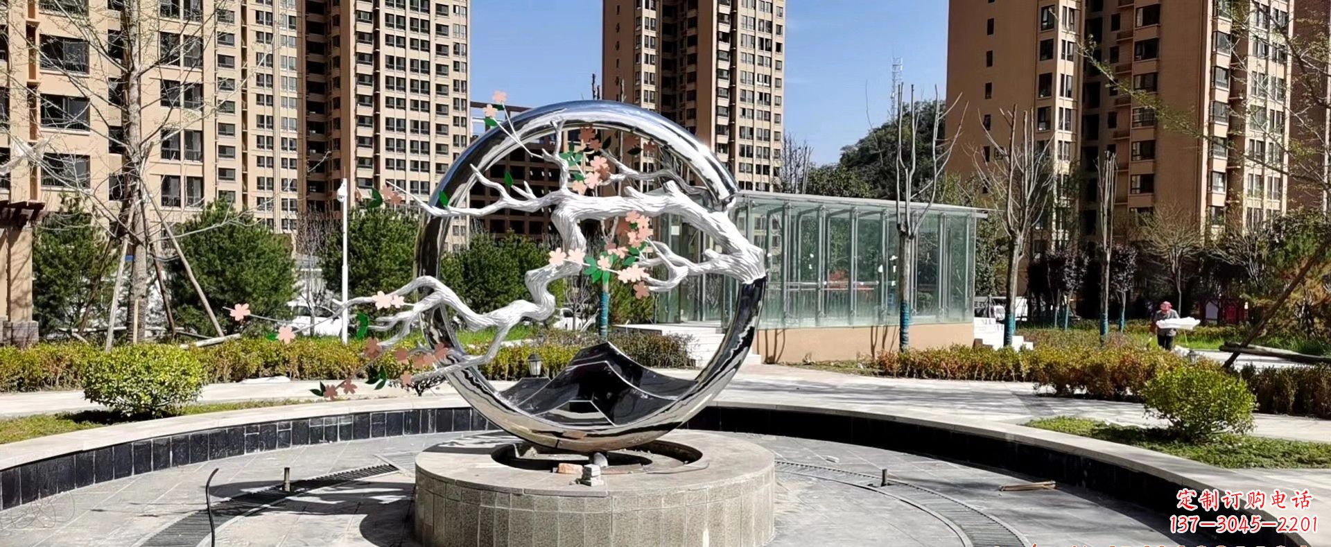 广东不锈钢圆环景观雕塑222