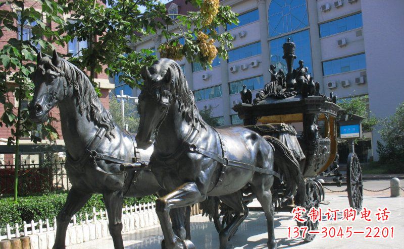 广东步行街西方马车景观铜雕