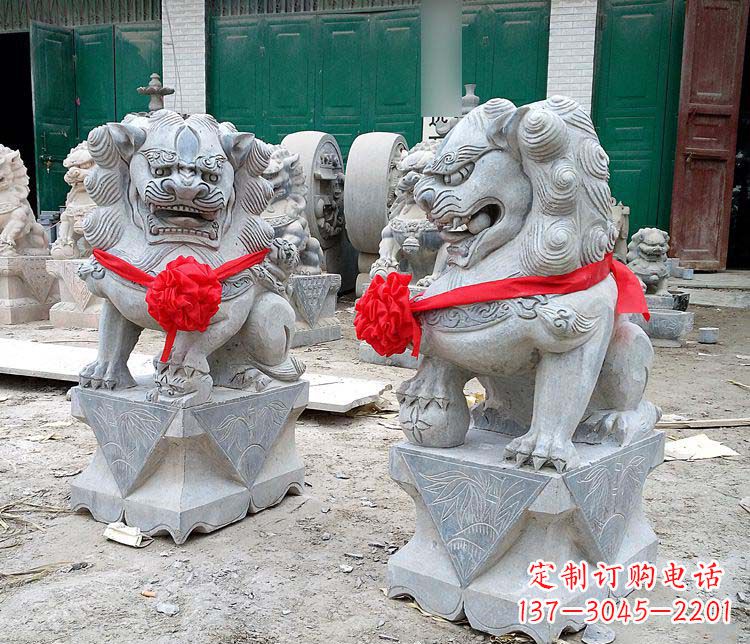 广东该雕塑的情况。