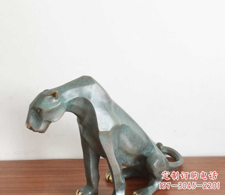 广东抽象豹子动物铜雕