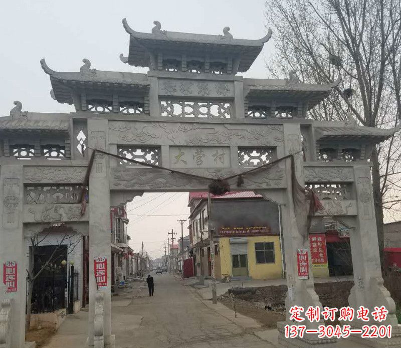 广东村庄三门石牌坊石雕_1