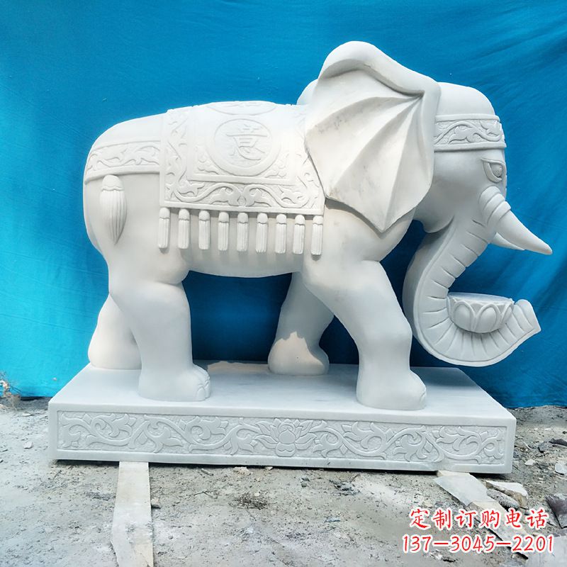 广东大象石雕翘鼻子