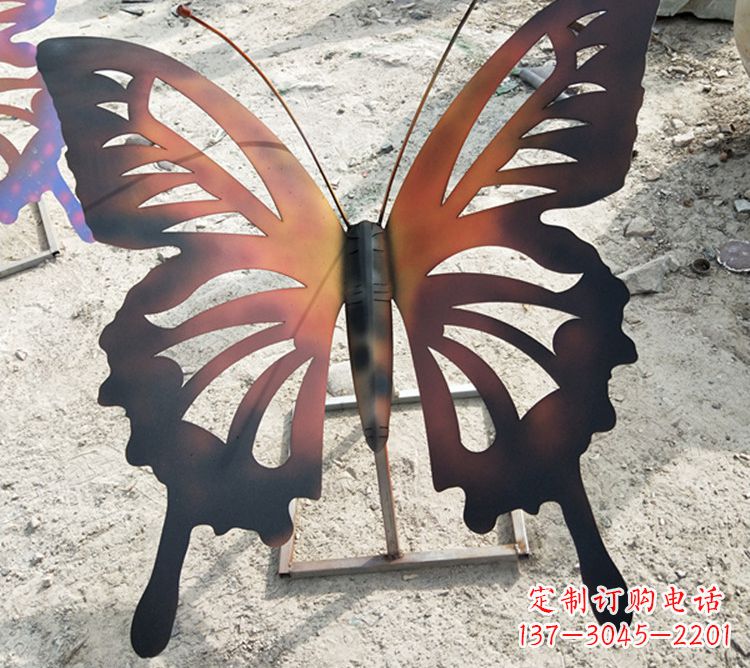 广东大型不锈钢铁艺蝴蝶雕塑,户外公园园林彩色昆虫摆件