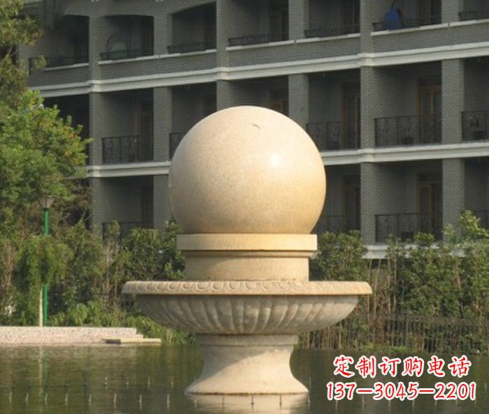 广东小型风水球喷泉石雕给公园注入活力的美妙雕塑景观