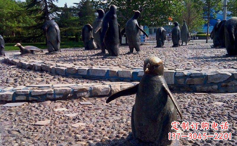 广东公园企鹅动物铜雕