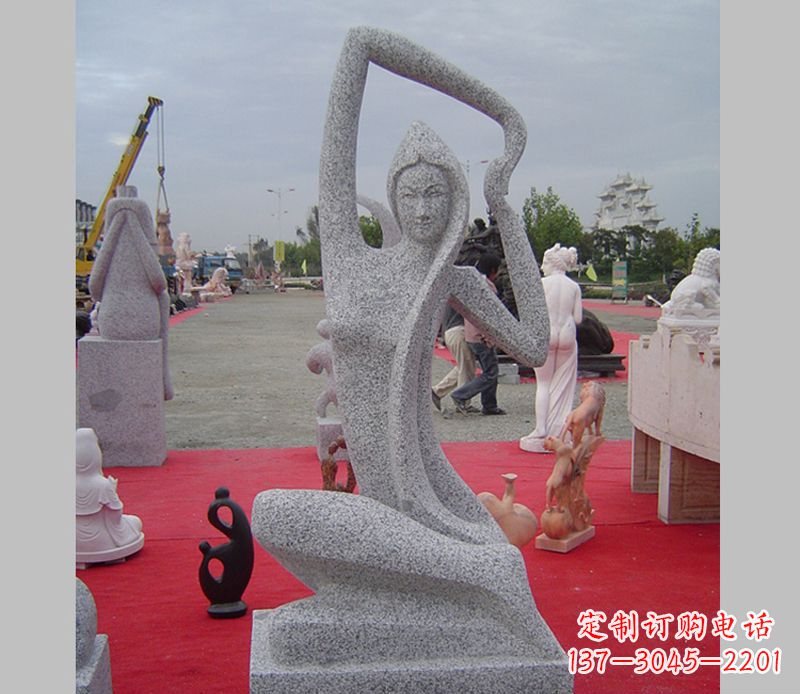 广东中领雕塑定制精美瑜伽美女雕塑