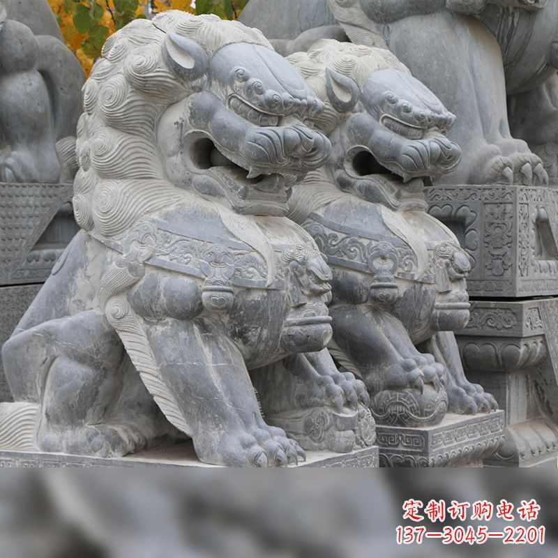 广东中领雕塑:仿故宫青石狮子雕塑