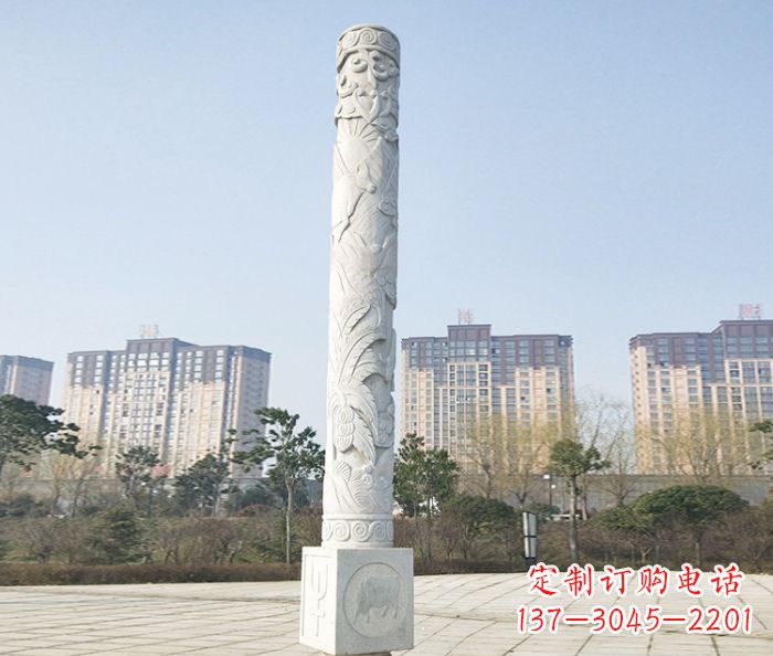 广东真实而细腻的大理石龙柱石雕