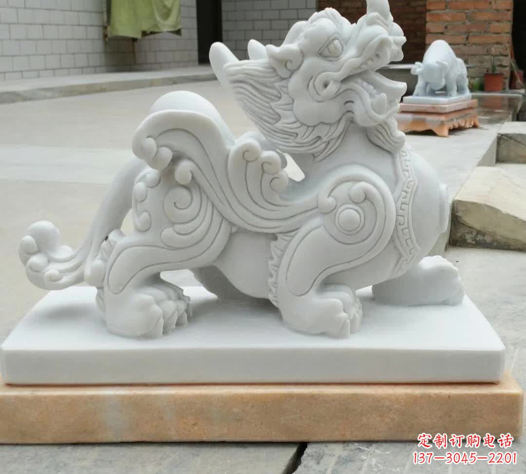 广东汉白玉神兽貔貅雕塑