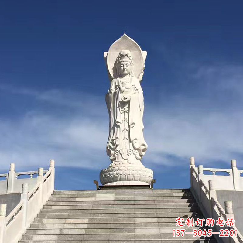 广东景区广场大型三面观音石雕景观雕塑