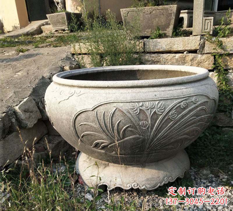 广东梅兰竹菊浮雕石水缸
