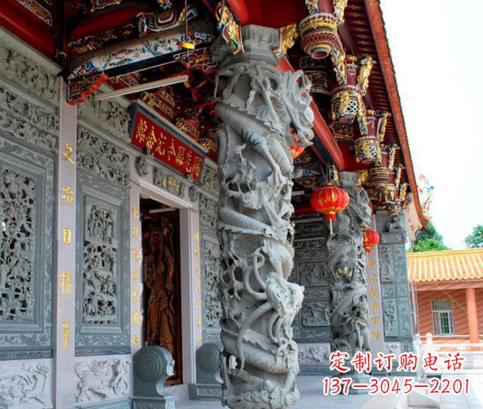 广东寺庙景观龙柱石雕