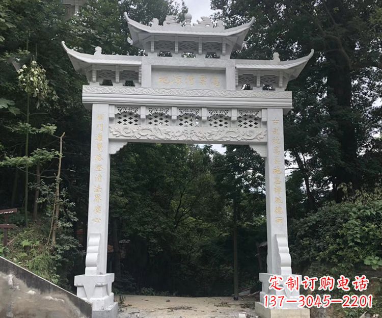 广东寺院牌坊石雕