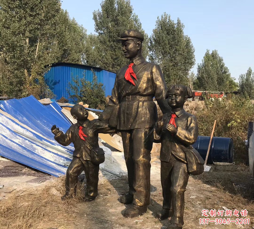 广东铜雕校园雷锋雕塑