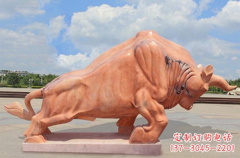 广东晚霞红拓荒牛石雕