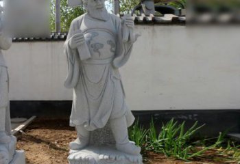 广东青石曹国舅八仙雕塑：神秘的千古经典