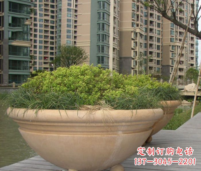 广东小区景观晚霞红花盆石雕