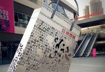 广东购物袋雕塑-步行街室外锻造刻字不锈钢购物袋雕塑